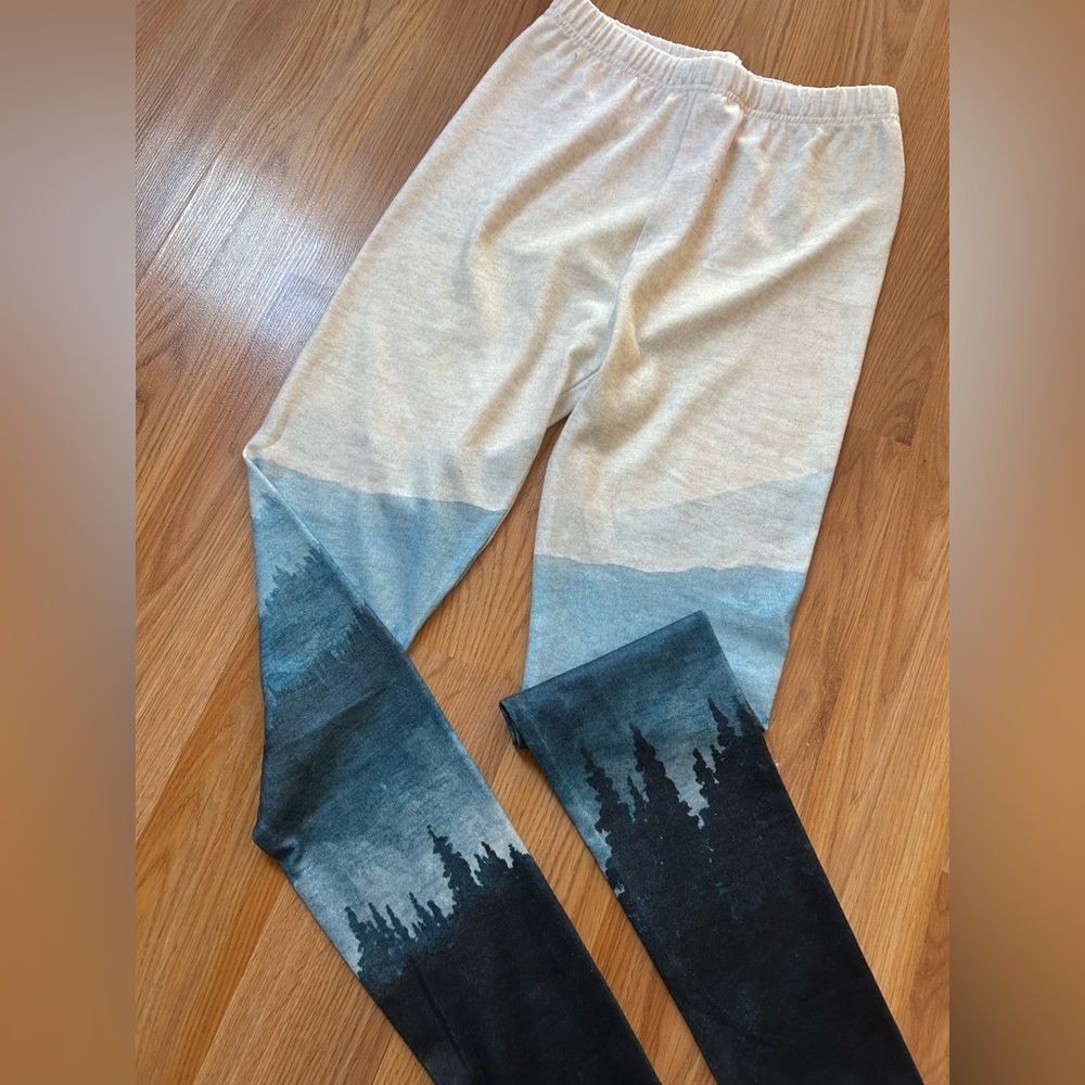 New women winter leggings graphic design M